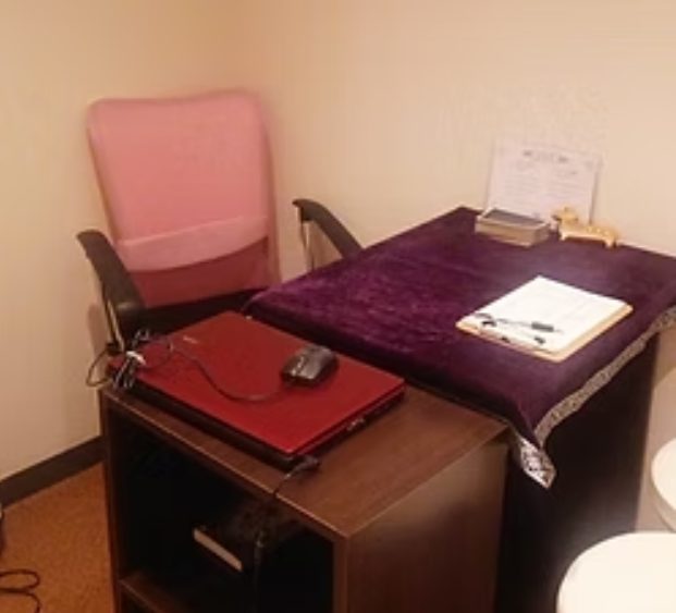 神貴堂 新宿本店｜逢愛ミリサ先生